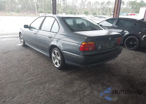 2000 BMW 528Ia из США, поврежденный, VIN WBADM6348YGV00706